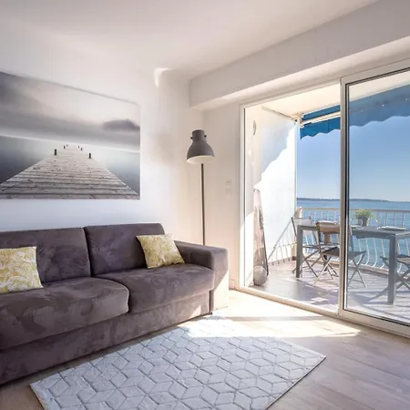 The Cocoon - Sea View & Calm *